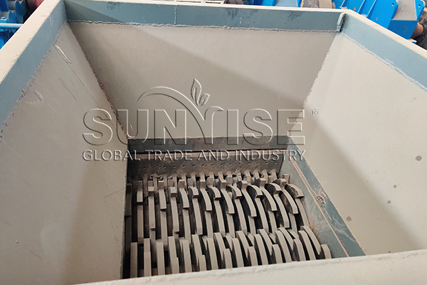 Feed Inlet Tearing Machine
